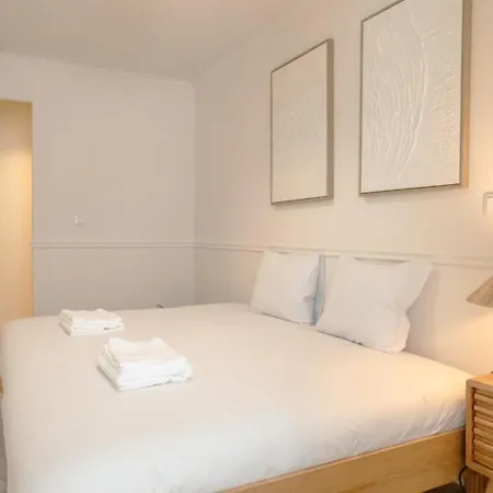 Appartamento Stylish 2br With Ac & Terrace | By Airnest