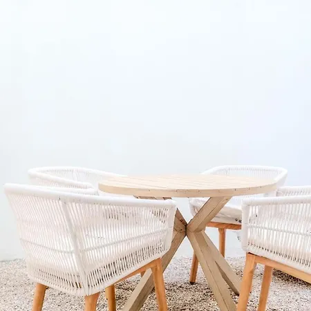 Stylish 2br With Ac & Terrace | By Airnest Apartment *