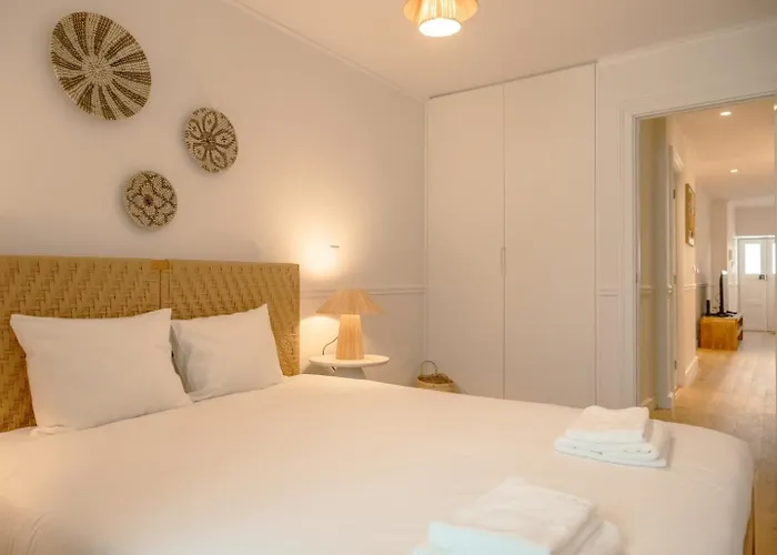 Apartment Stylish 2br With Ac & Terrace | By Airnest