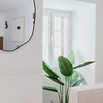 Stylish 2br With Ac & Terrace | By Airnest Appartamento